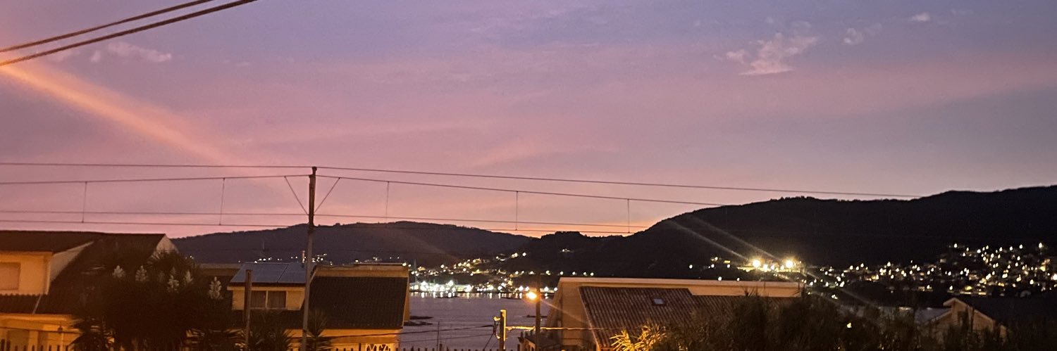 uxialvarez's profile banner image