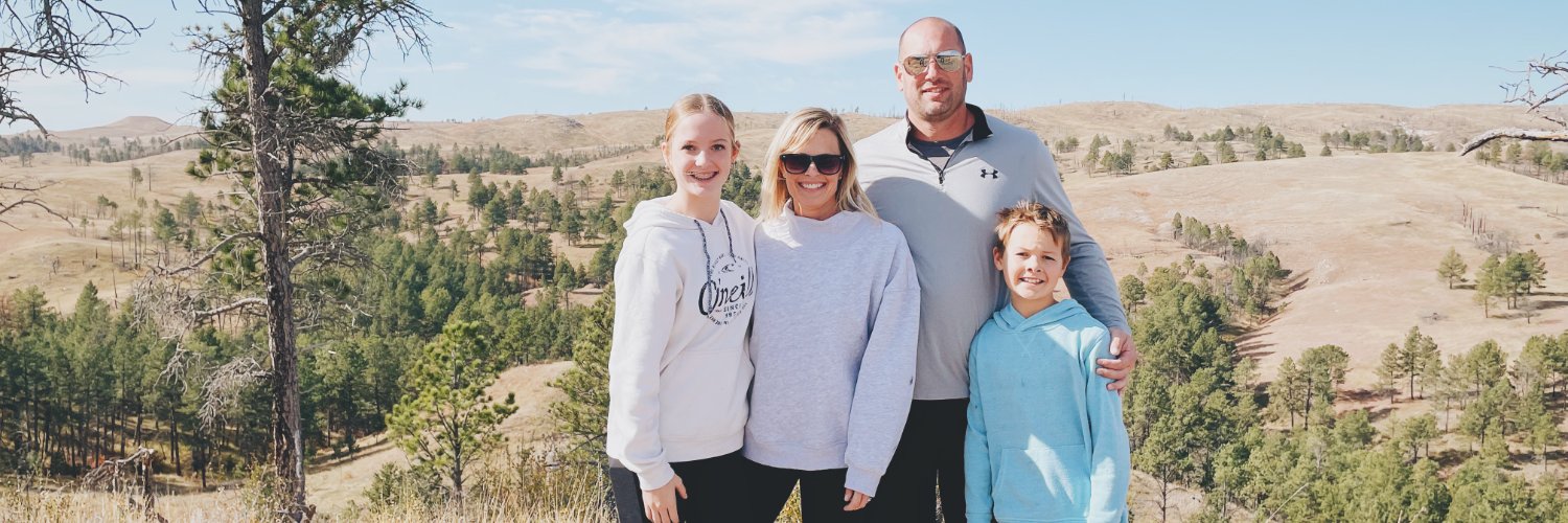 KristenSeeger's profile banner image