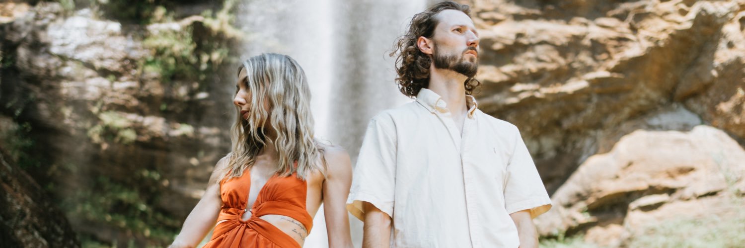 hope22w's profile banner image