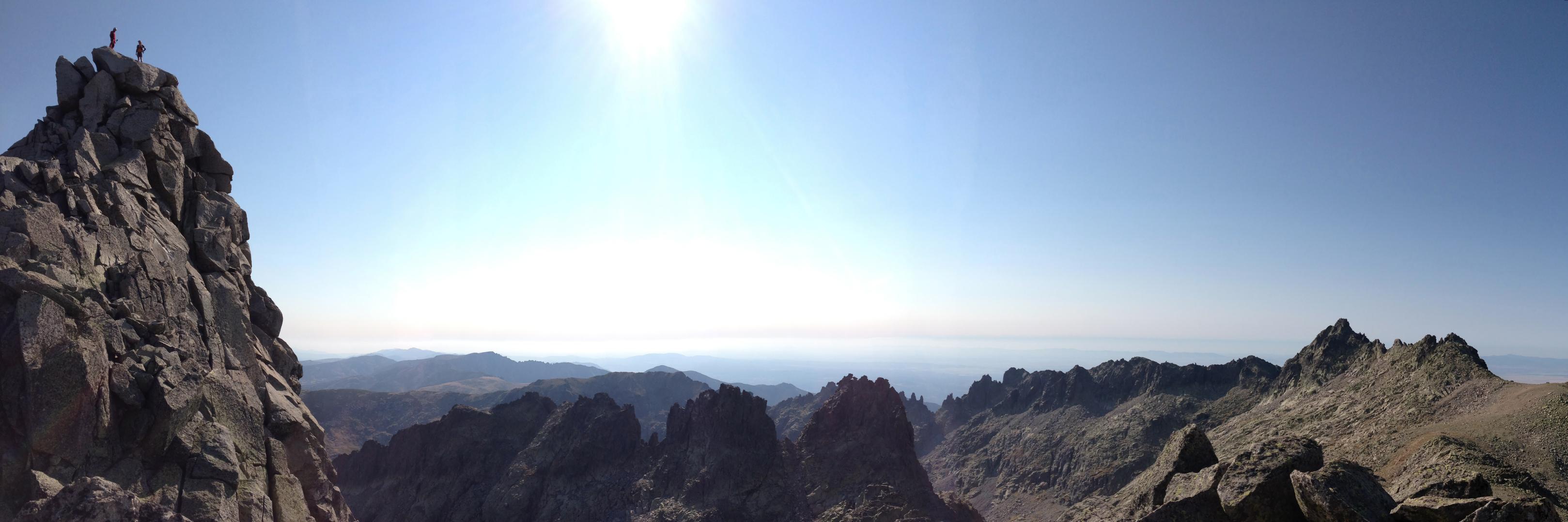 vivegredos's profile banner image