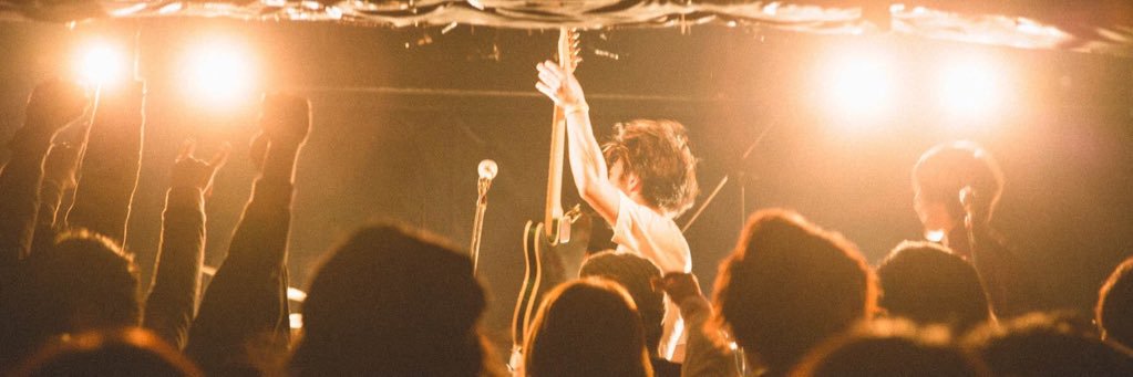 eggtoper's profile banner image