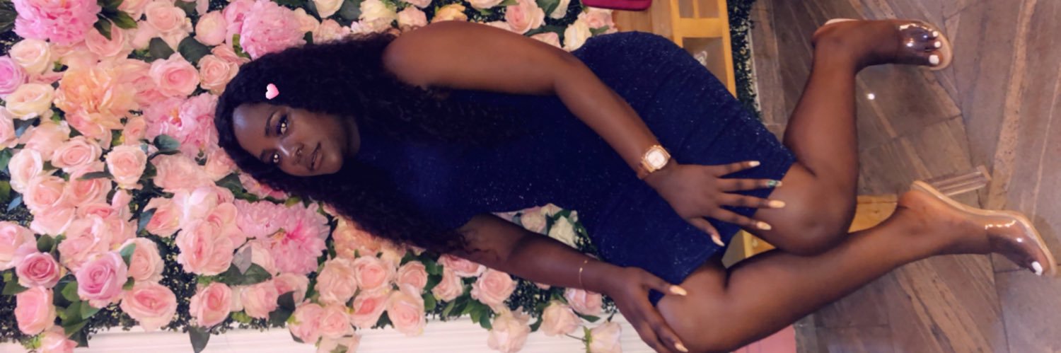 mzgeenaa's profile banner image
