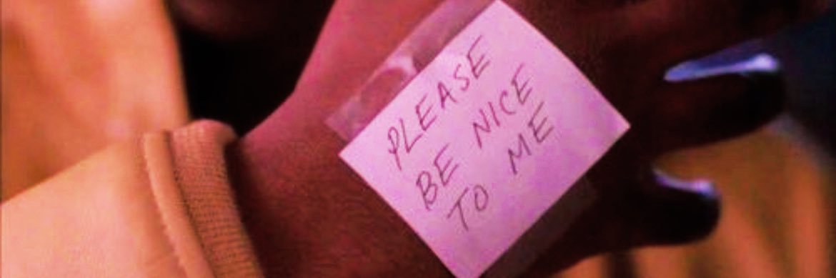 Dee's banner