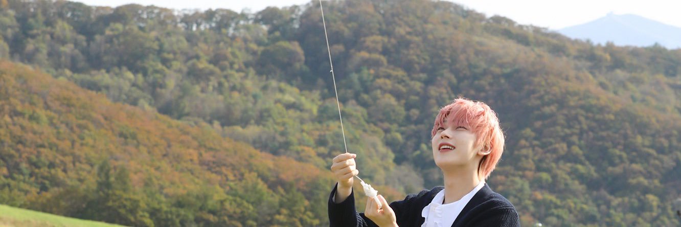 lostseom's profile banner image