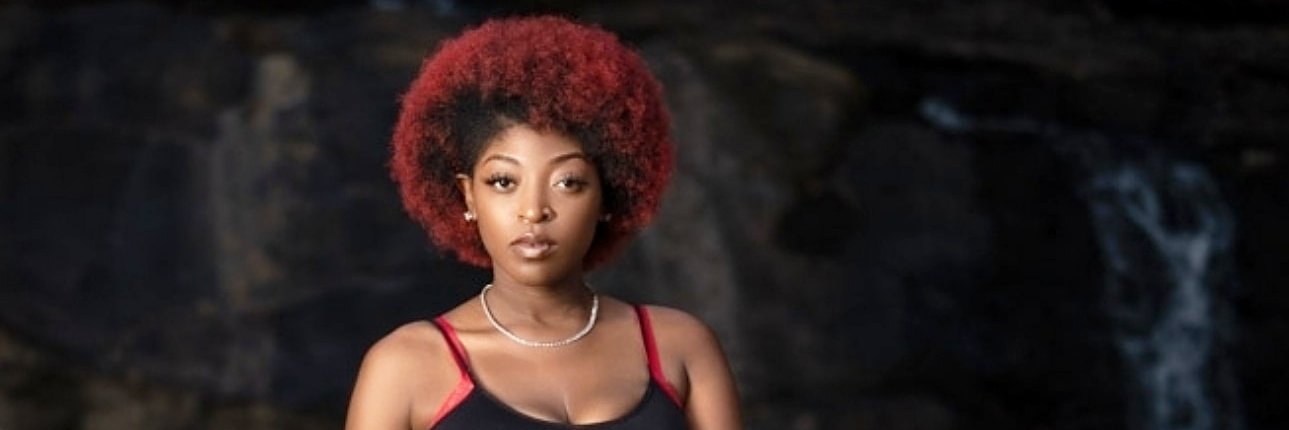 Khandee Brown banner