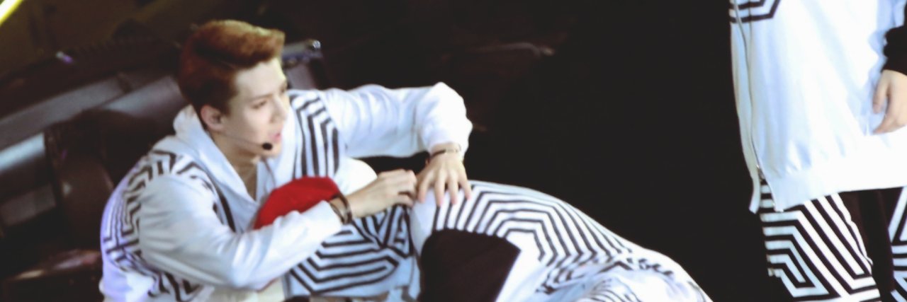 taengot's profile banner image