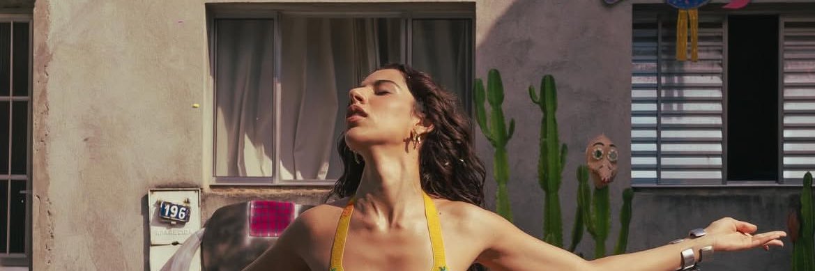 giovanna banner
