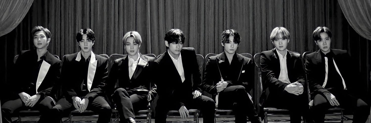 tomo3052's profile banner image