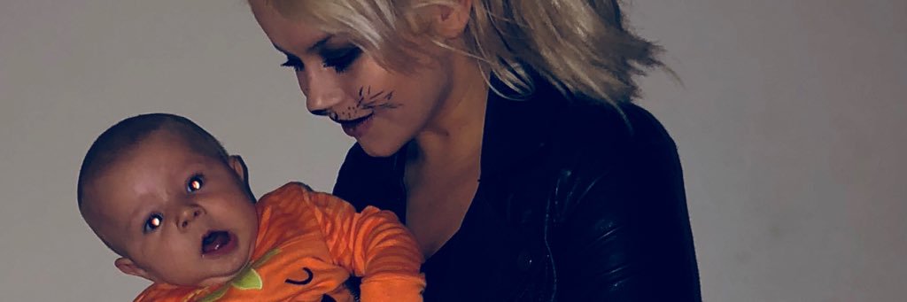 leahmeayersx's profile banner image