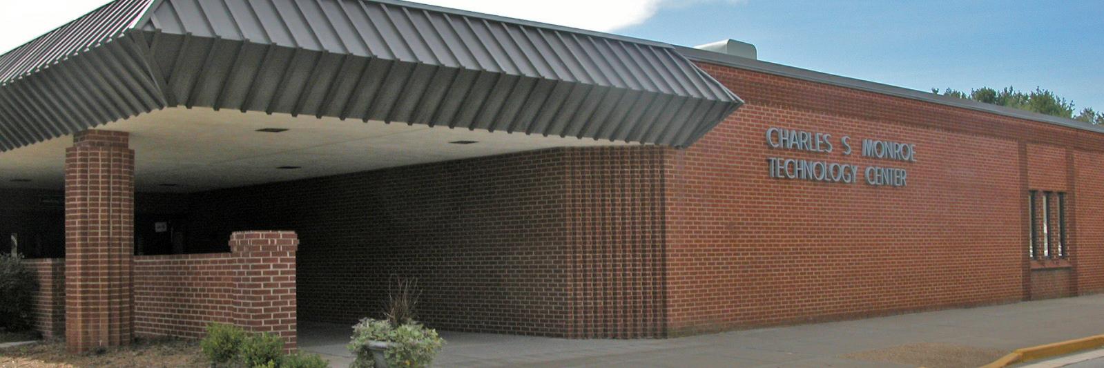 MonroeTechLCPS's profile banner image