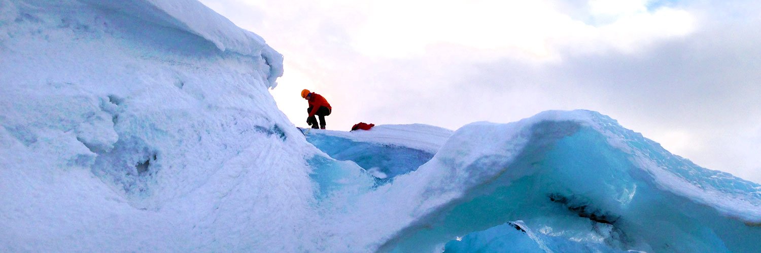Travel2Iceland's profile banner image