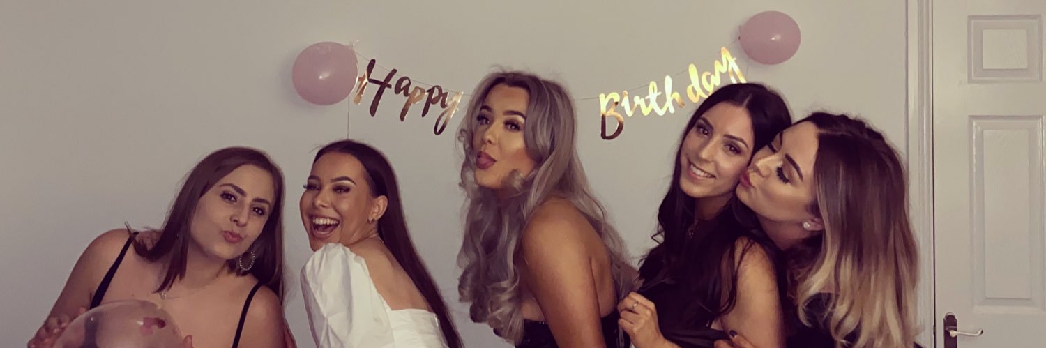lacejoan's profile banner image