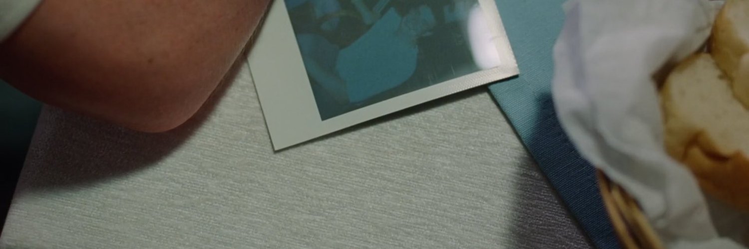 ainamarrrti's profile banner image