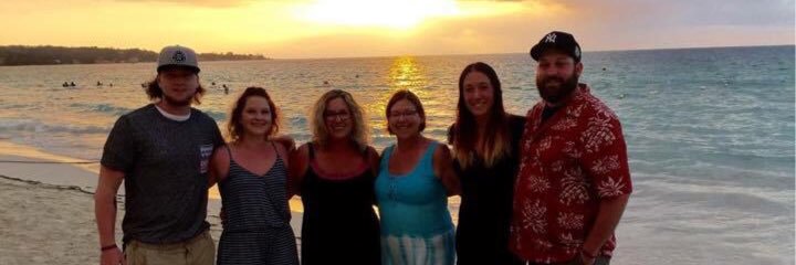lexi_hoffman's profile banner image