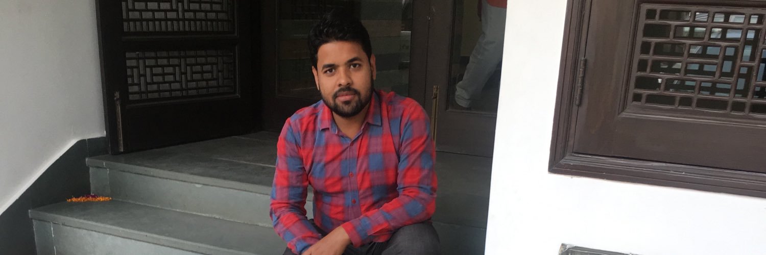 pradeepg225's profile banner image