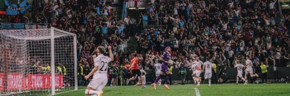 Gary Mills ⚒ banner