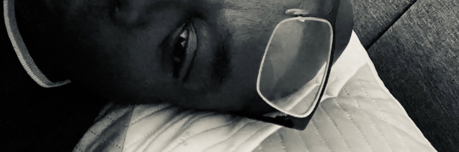 maxiedz's profile banner image