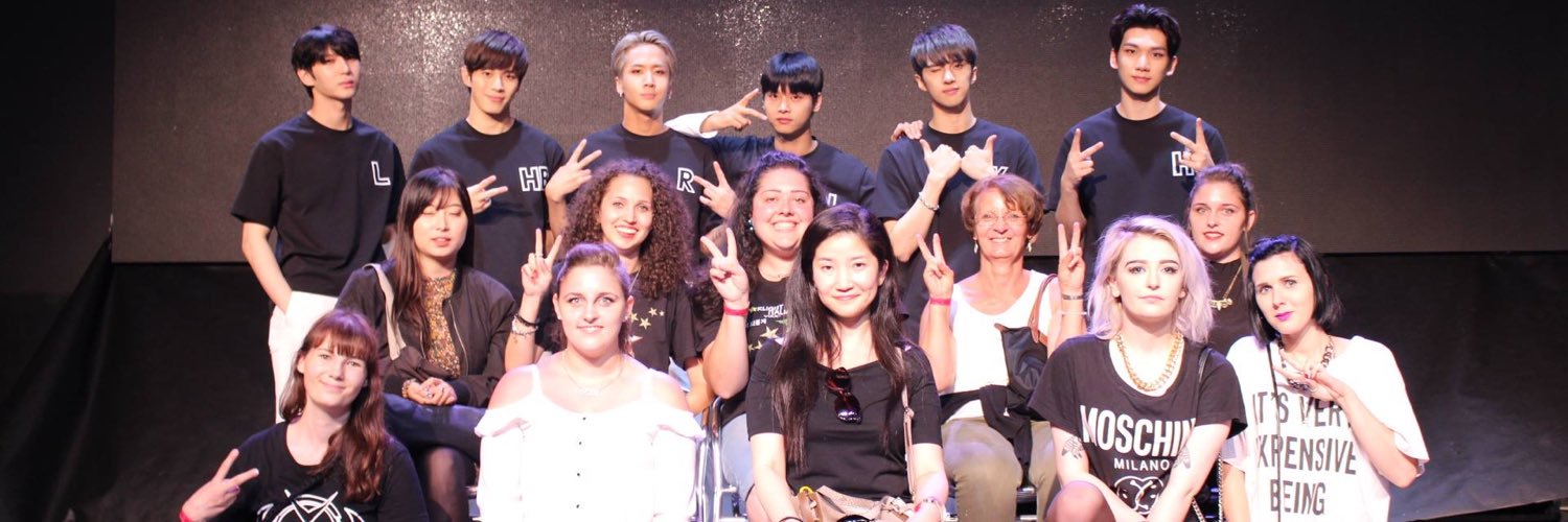 _x_Luna's profile banner image