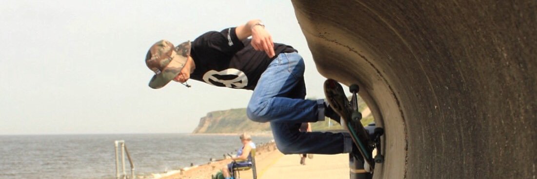 Laurie Barnes banner