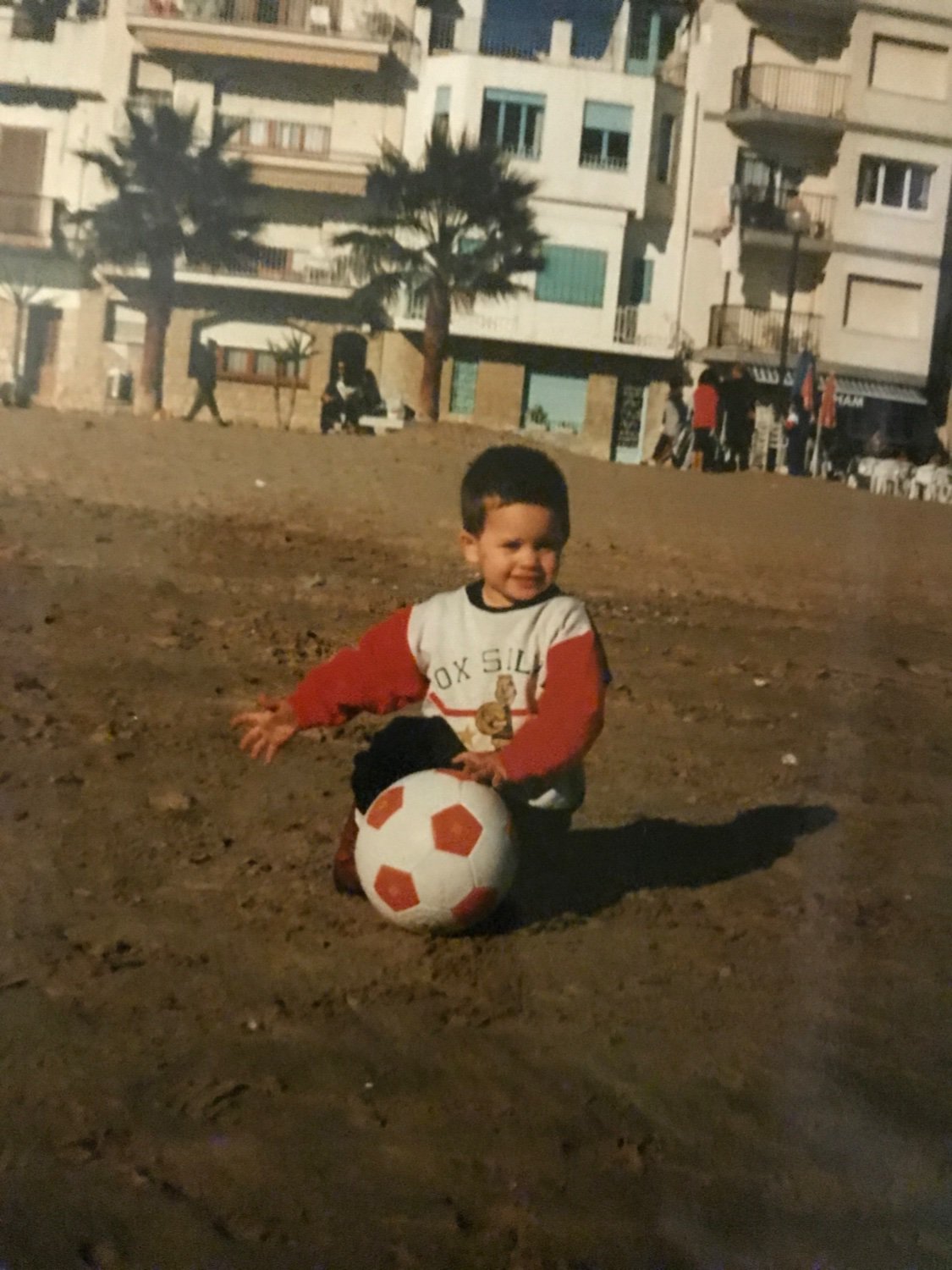 Víctor cacho banner