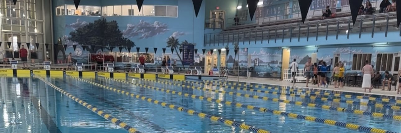 Fort McMurray Mantas Swim Club banner