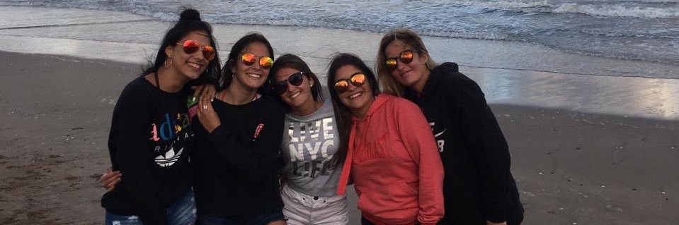palomasanchezz_'s profile banner image