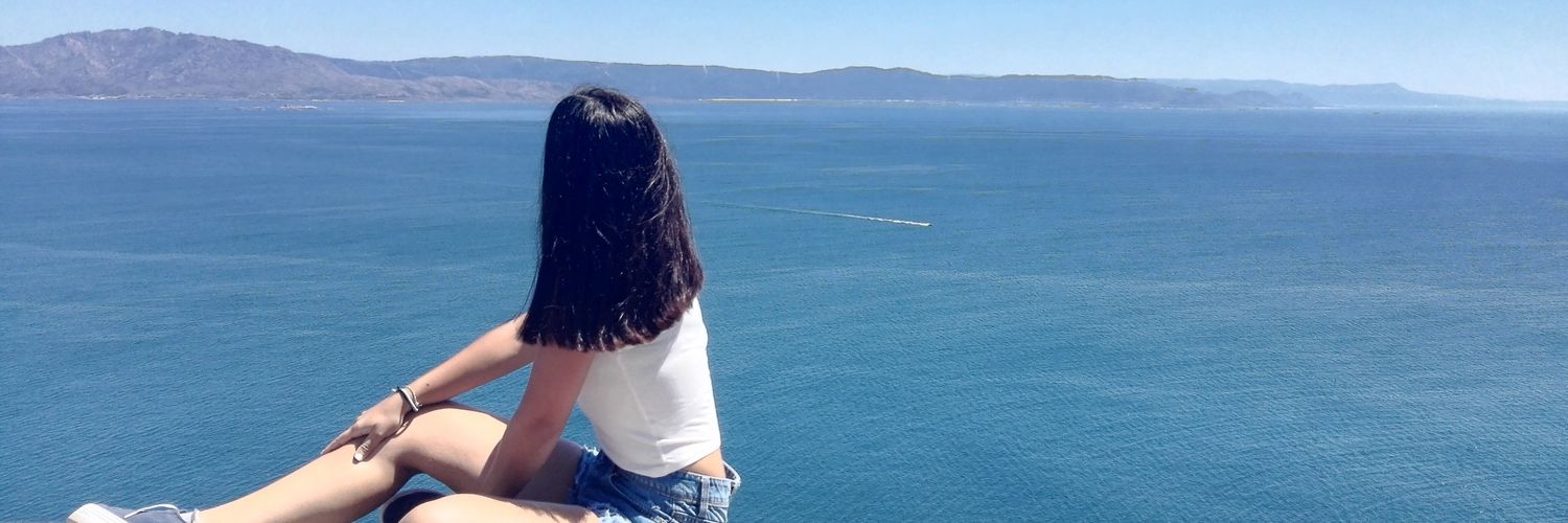 Nuria_Alpa's profile banner image