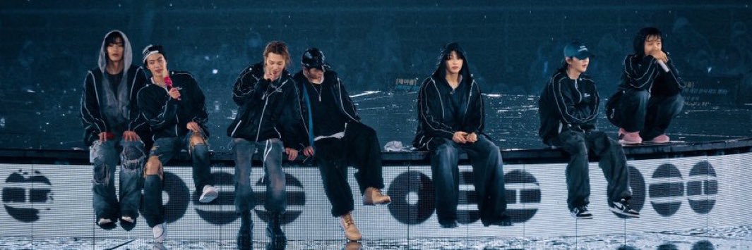 kookista's profile banner image