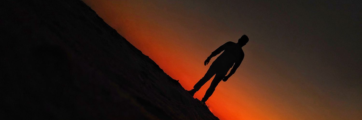 glastin_thinks's profile banner image