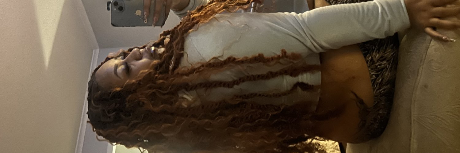 _FlowerSisi's profile banner image