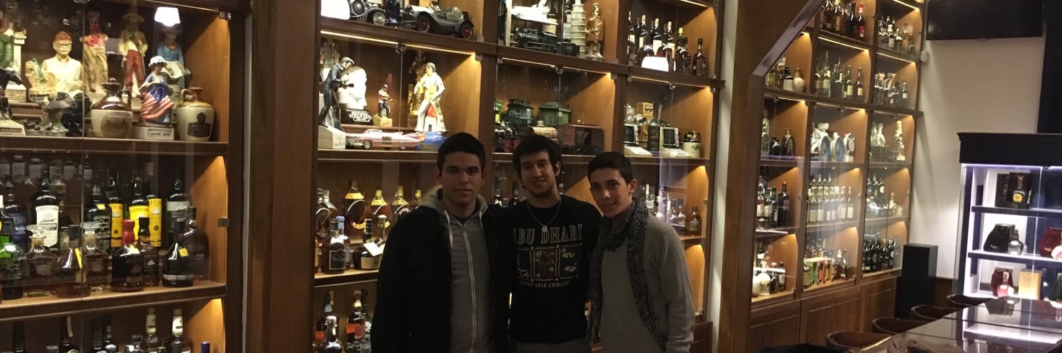 javiaquinoc's profile banner image