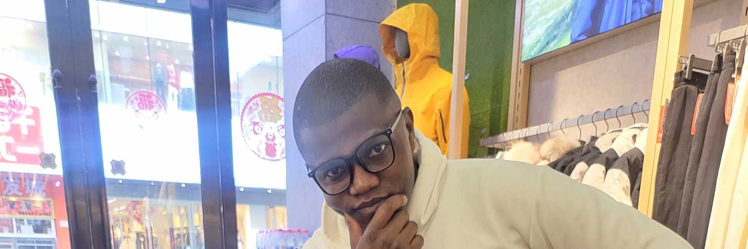 Abdulmatovu's profile banner image