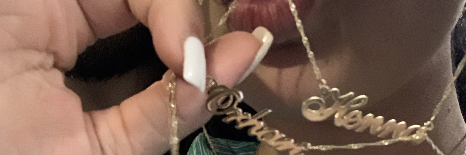 hennerzyo's profile banner image
