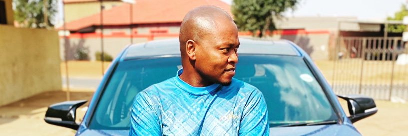 mrmpumi's profile banner image