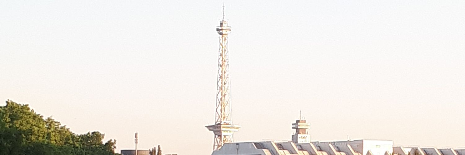 berlinsquasher's profile banner image