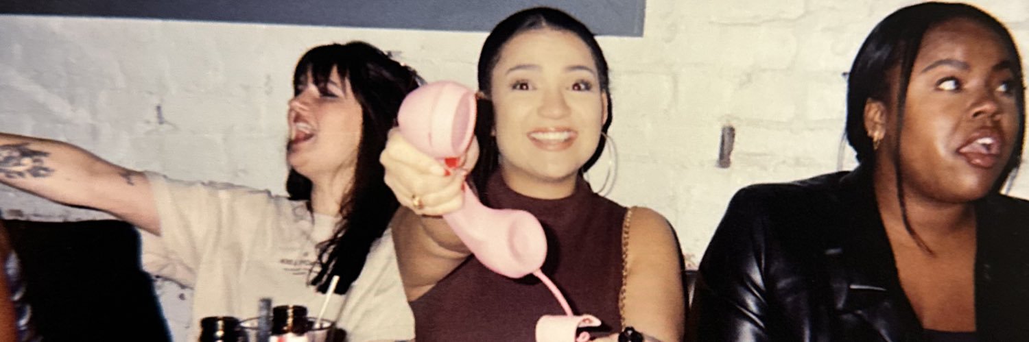 linneabeee's profile banner image