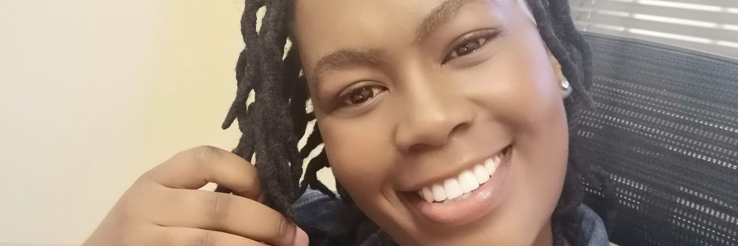 Trinluv's profile banner image