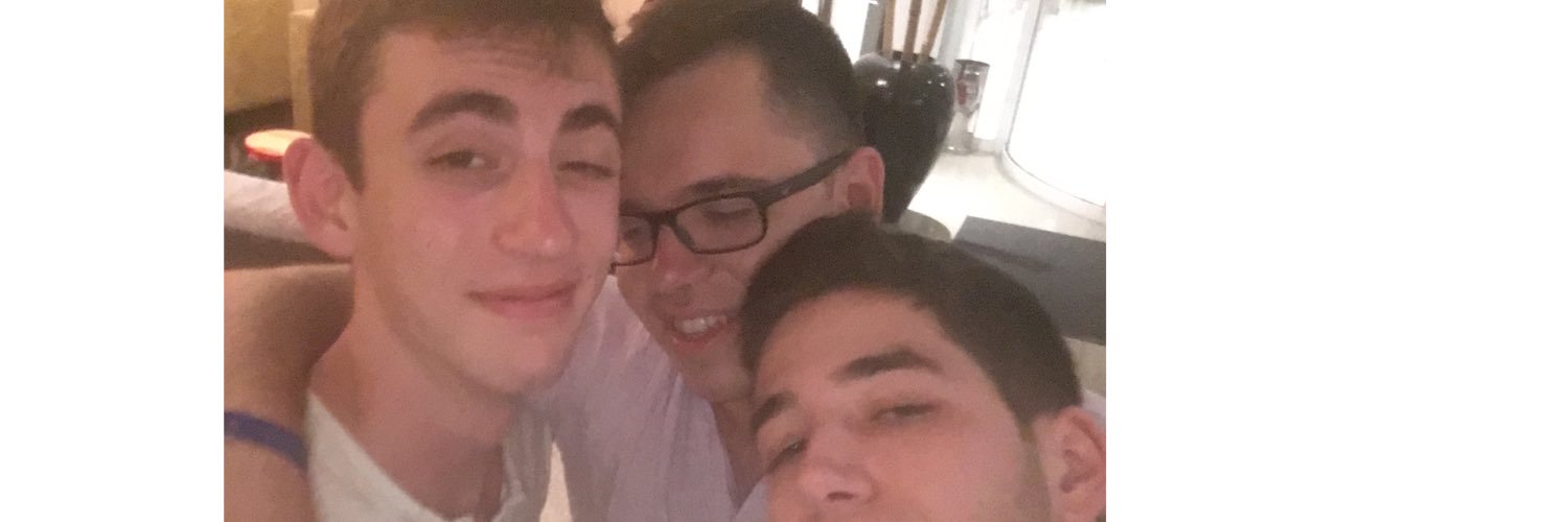 realzev's profile banner image