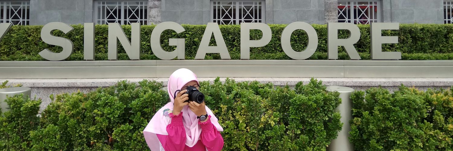 retno_astt's profile banner image
