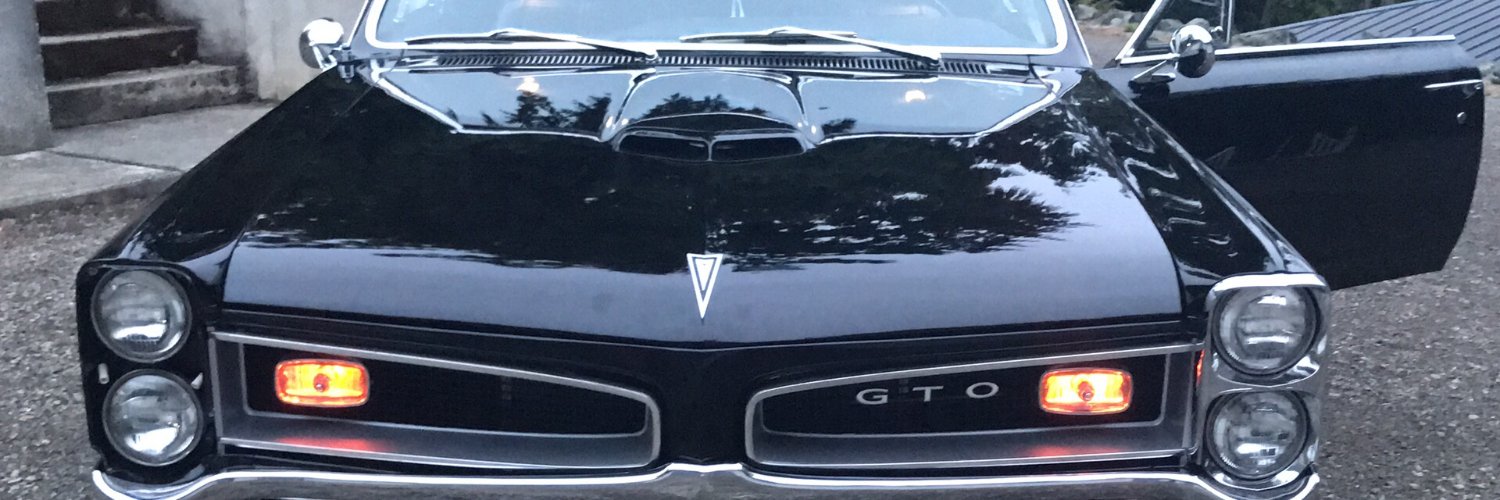 slogoat's profile banner image