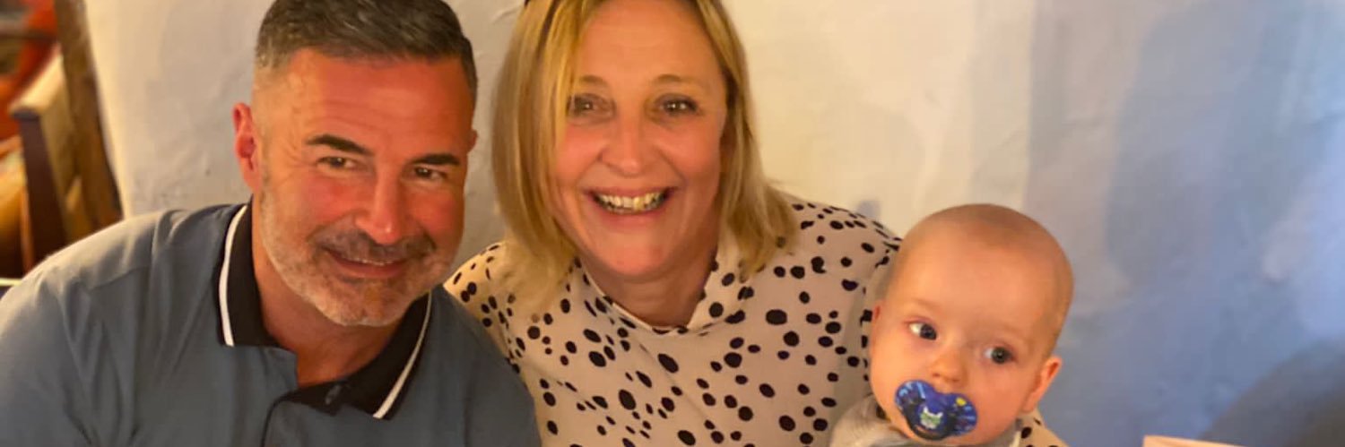 nickieschofield's profile banner image