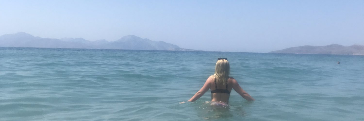isabellegorex's profile banner image