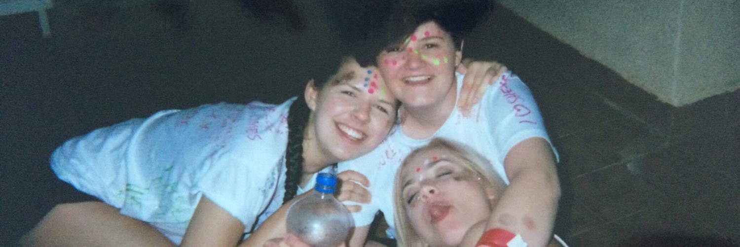 loralieee_'s profile banner image