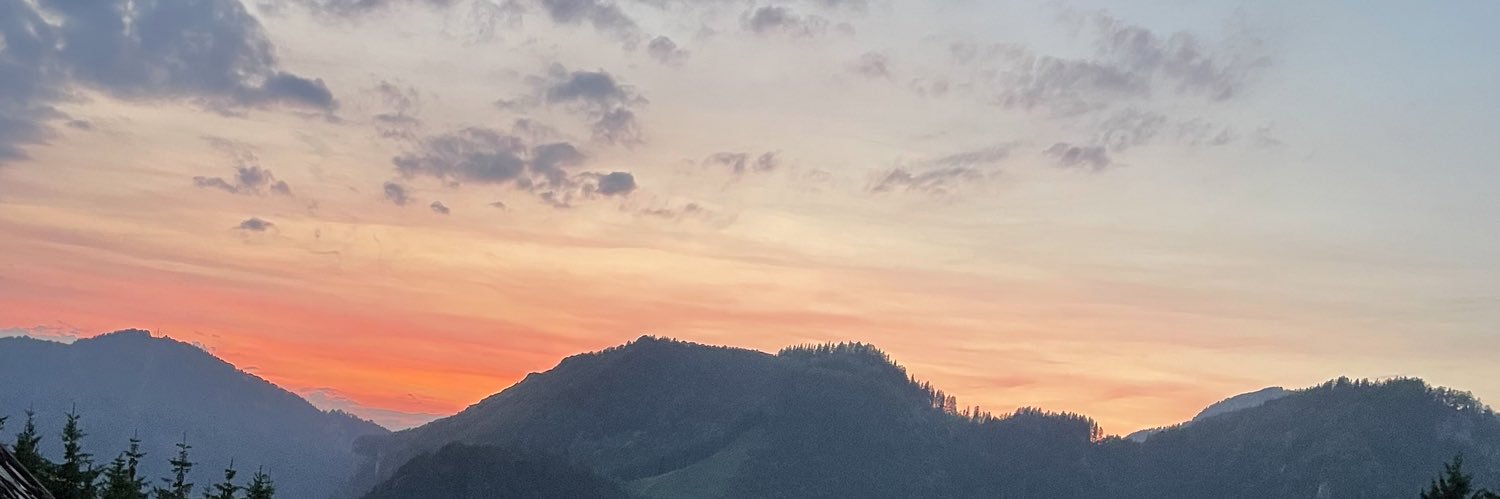utrummer's profile banner image
