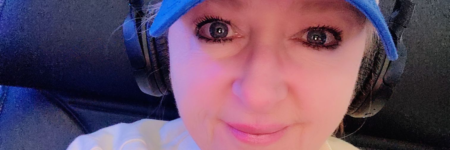 Leslyn Negron banner