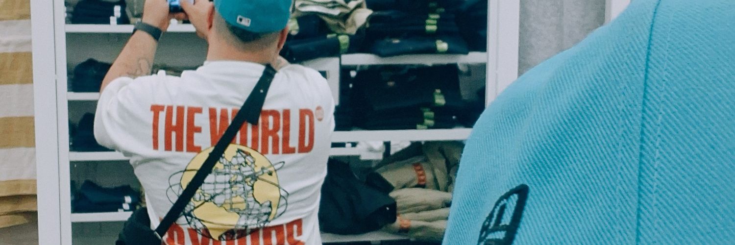 CHUCKSnSTRAPS's profile banner image
