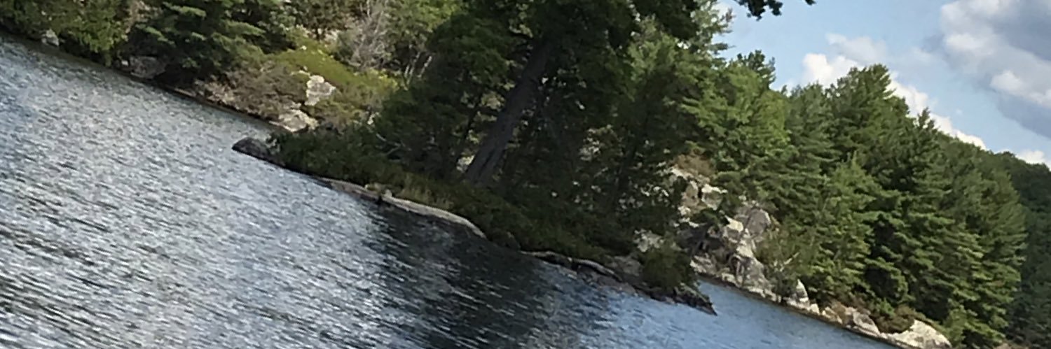 ♉️ R o b e r t 🇨🇦 banner