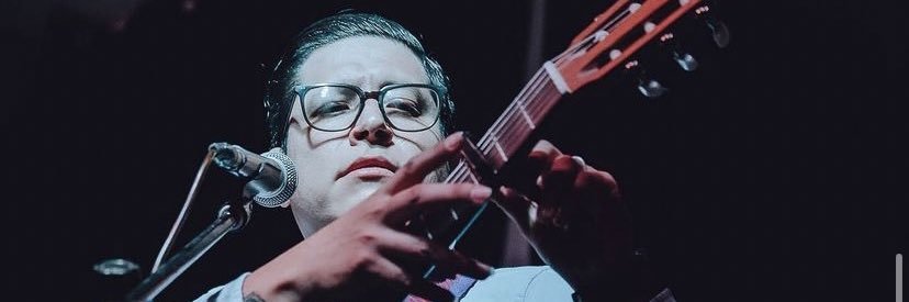 Héctor Rodríguez banner