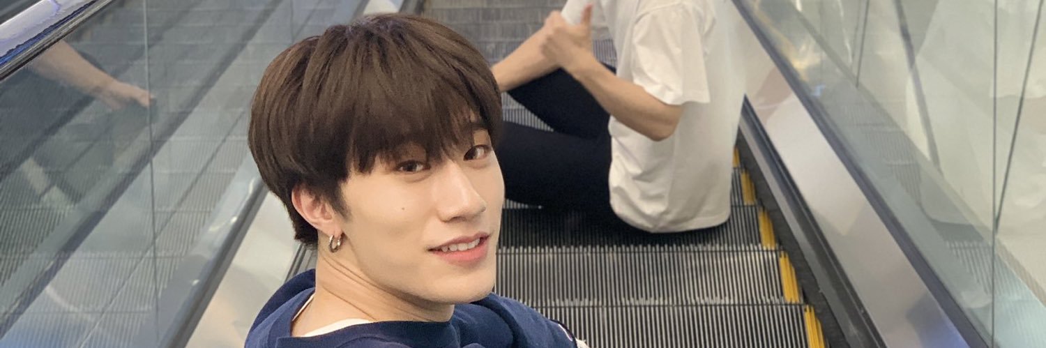 wttyjb's profile banner image