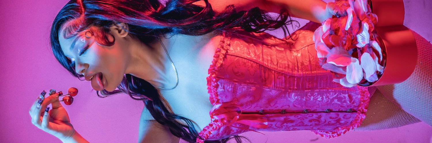 shutupaisha's profile banner image
